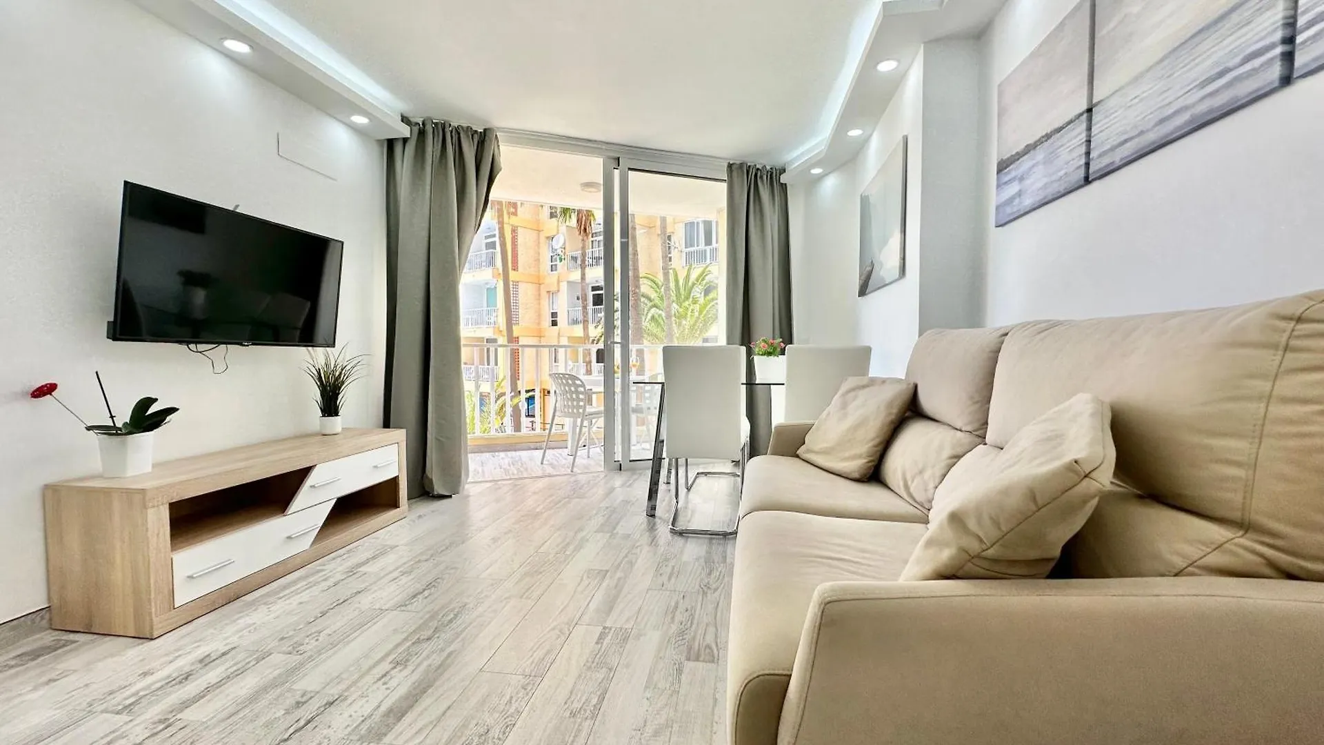 Torres De Yomely - M1C Apartment Arona  Arona (Tenerife)