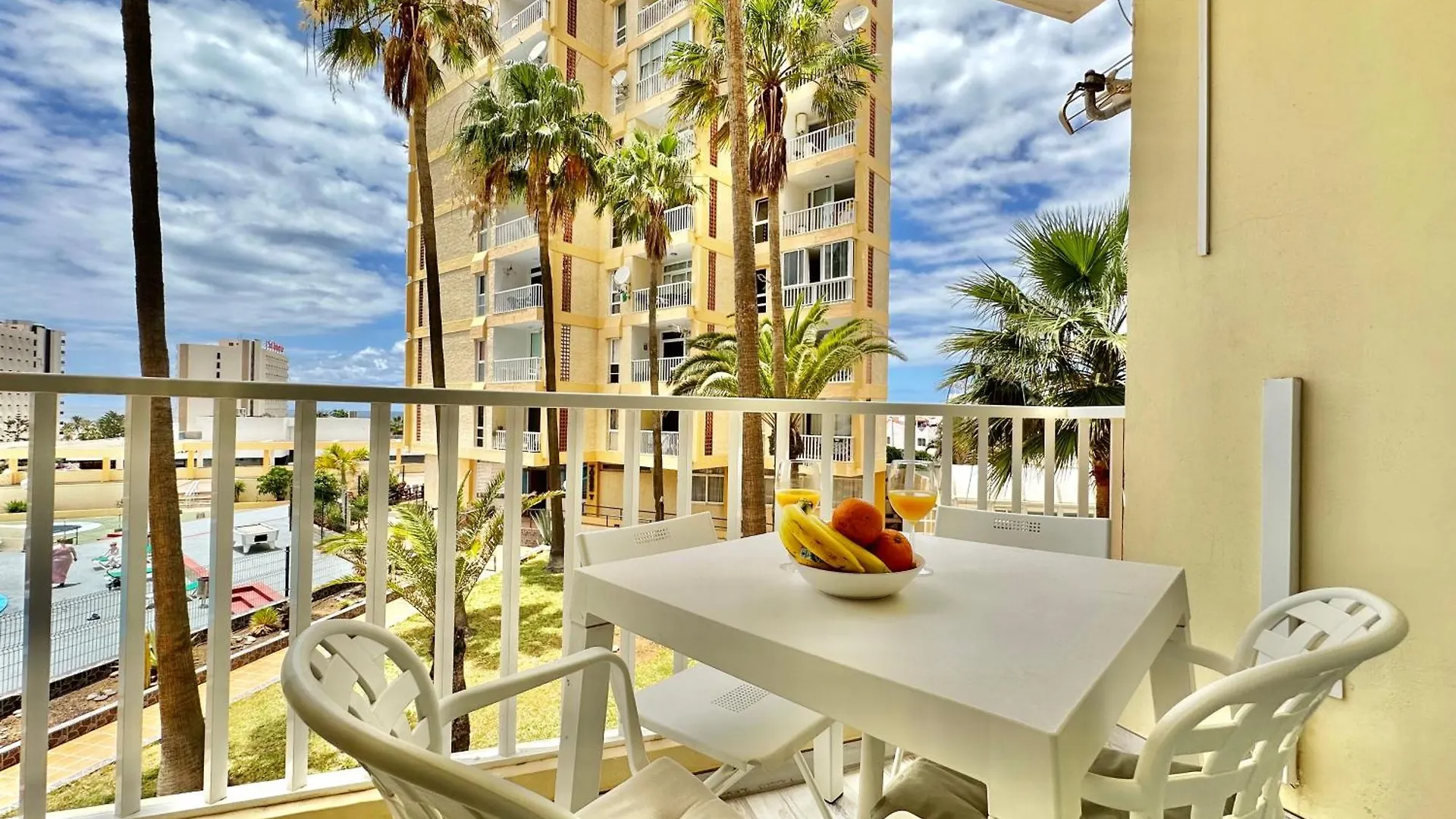 Torres De Yomely - M1C Apartment Arona